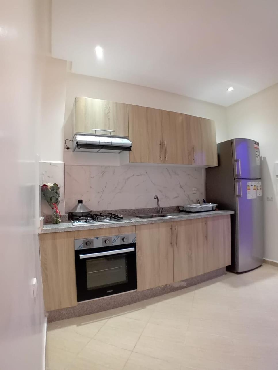 Apartment Beautiful Near Airport *