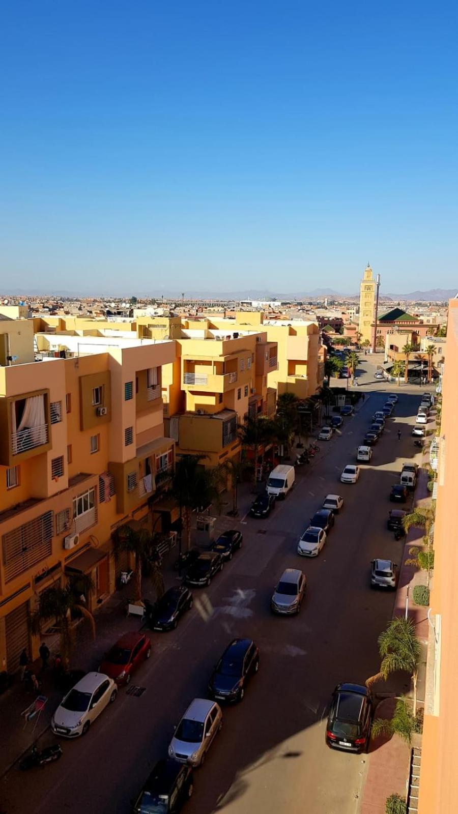 Beautiful Near Airport Apartment